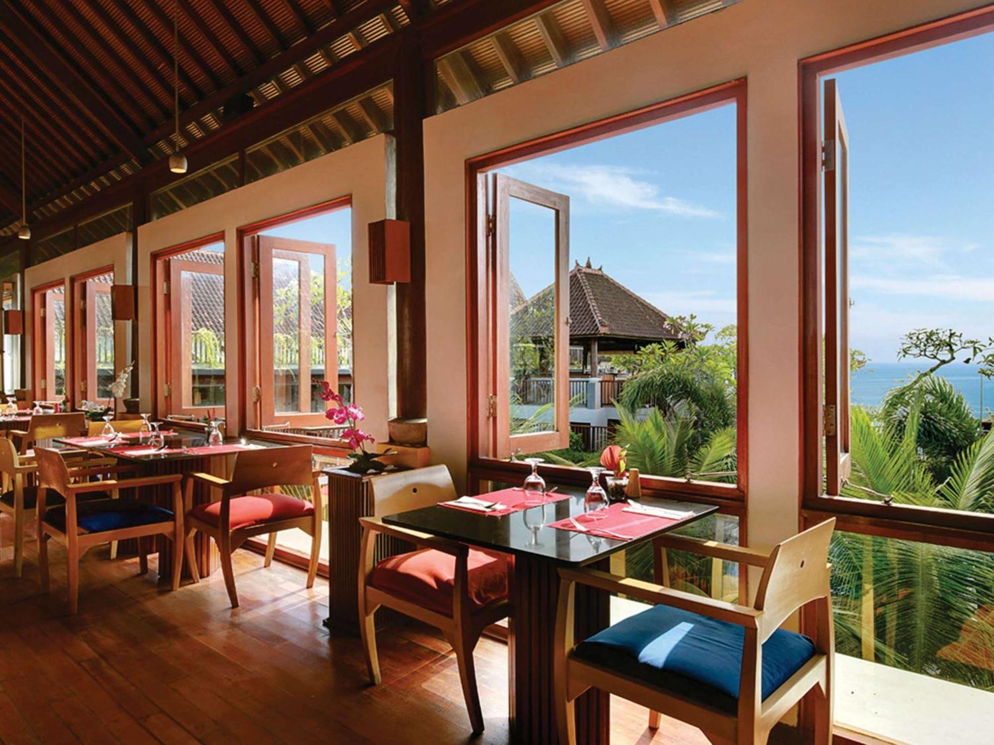 Mercure Kuta Lombok Exterior foto